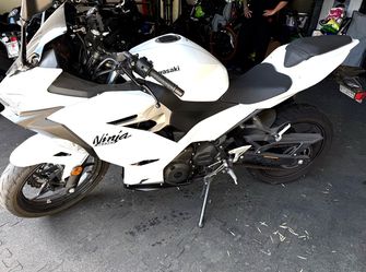 Kawasaki 400