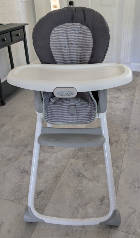 Graco Infant and Toddler 6 In 1 Highchair High Chair