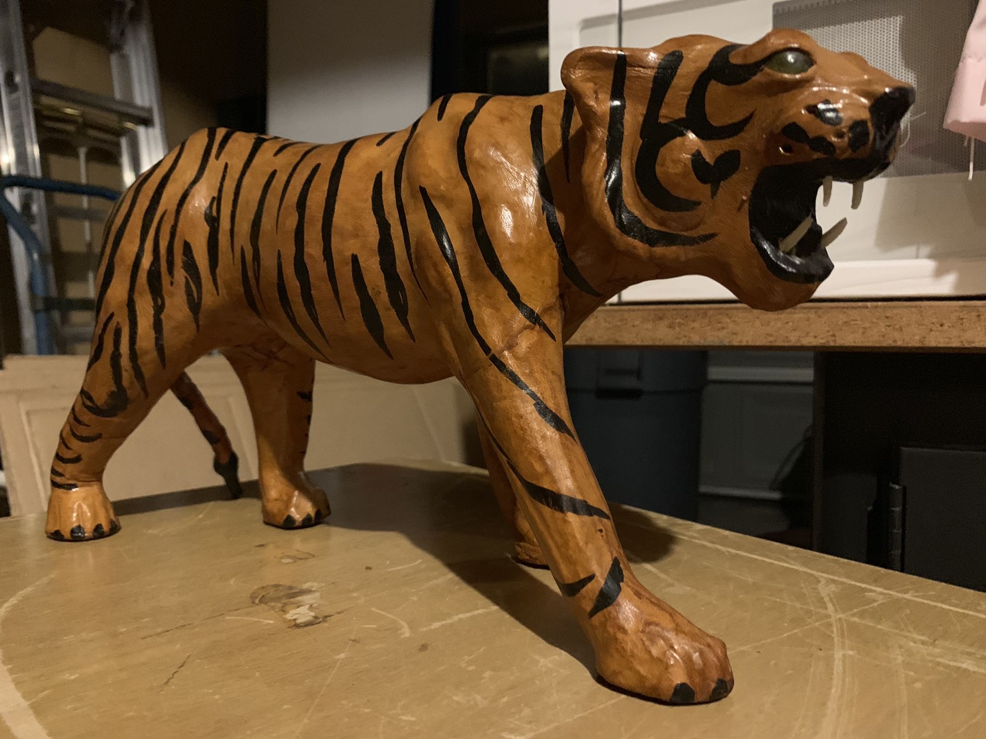 Paper Mache’ Big Cats - Home Decor