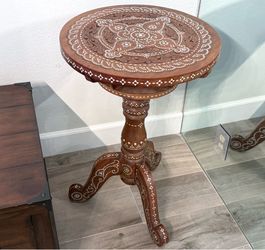 Beautiful Mother of Pearl Inlaid Table (30.5” x 19”)