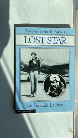 The Stpry Of Amelia Earhart - LOST STAR