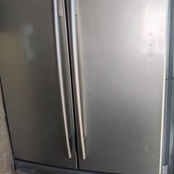 Samsung  Refrigerator 