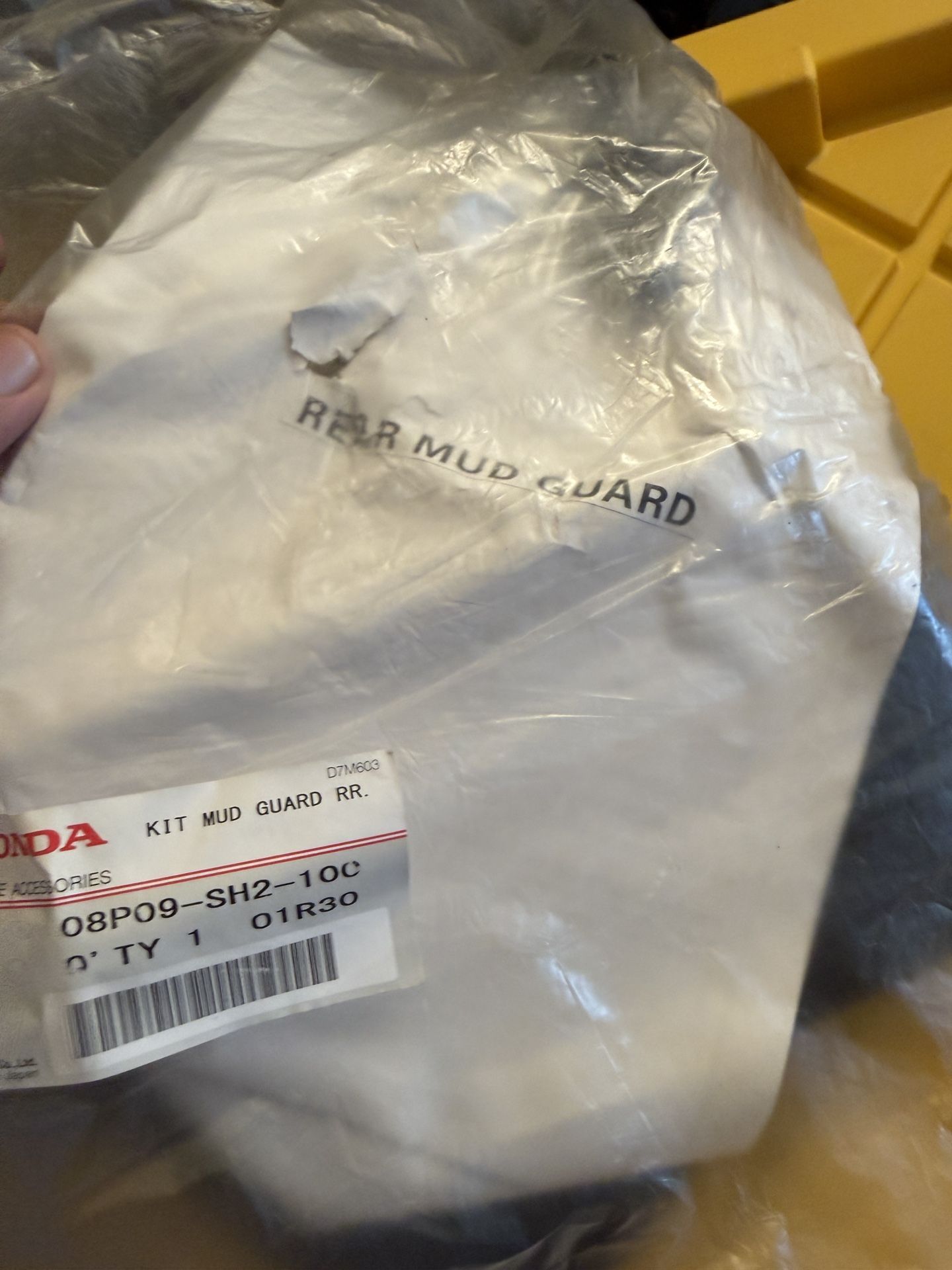 88-91 Honda CRX Rear Mud Guards NEW