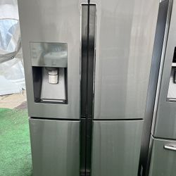 Refrigerador Samsung 4 Puertas Y Estufa LG 5 Quemadores De Gas 