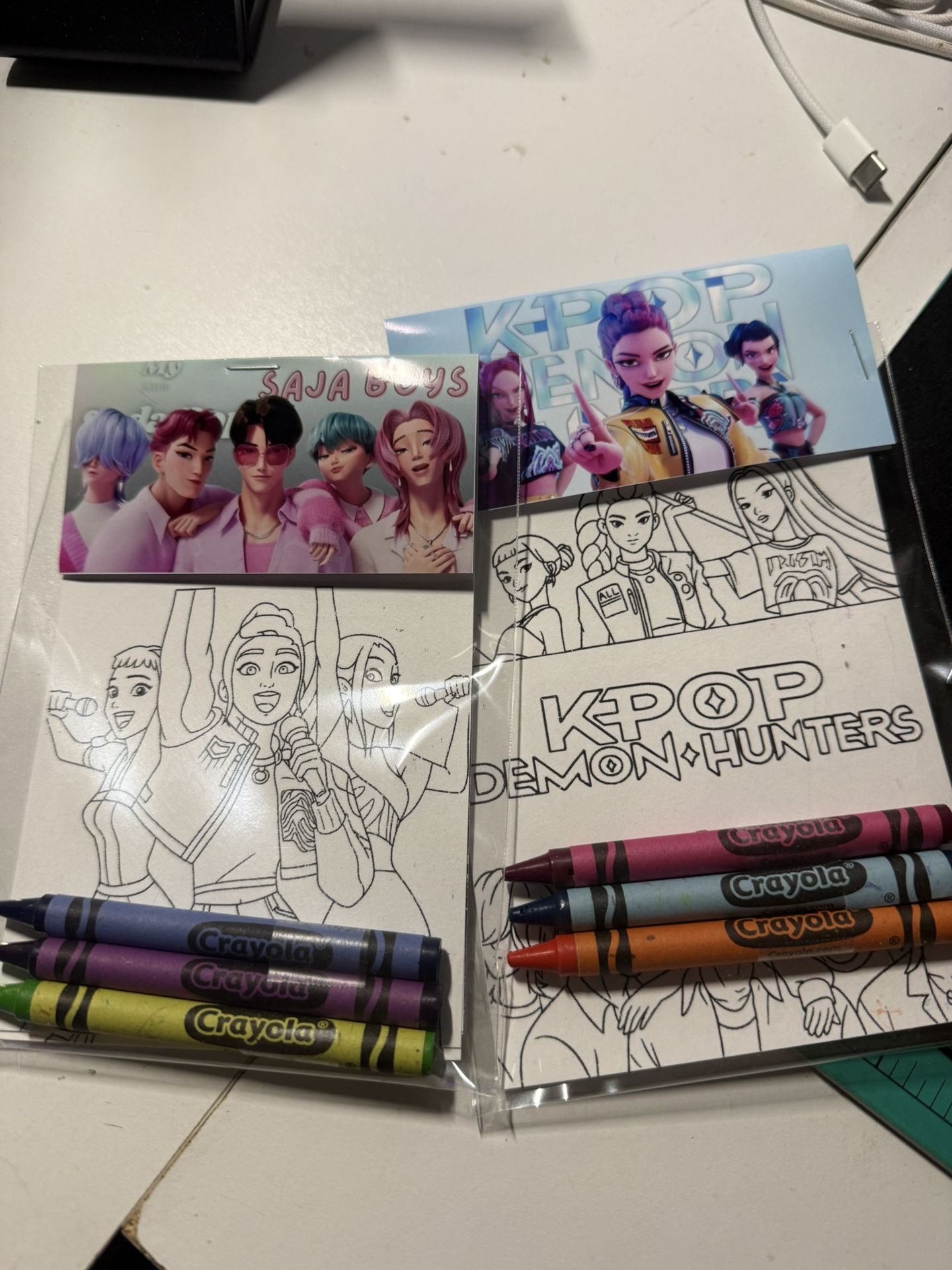 K-pop Theme Favors