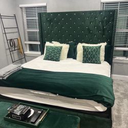 King Bed With Mattress brand  new ,  Delivery Same Day 