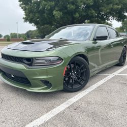 😎2021 Daytona Dodge Charger