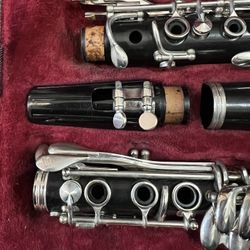  Buffet E-11 Wood Clarinet 