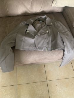 Forever 21 Jacket Size M