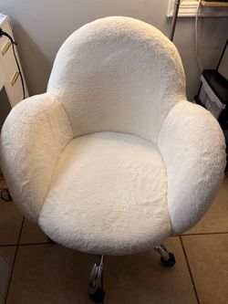 Vanity chair