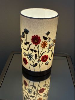 Embroidered Flowers Uplight Lamp
