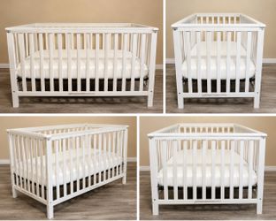 White Wooden Baby Crib with Metal Spring Base