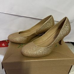 Cityclassified Comfort Gold Heels