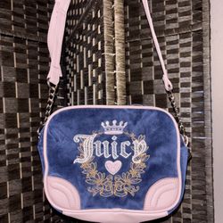 Juicy Couture Crossbody