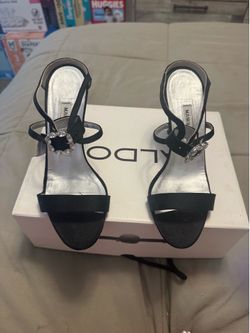 Manolo blahnik size 5 1/2