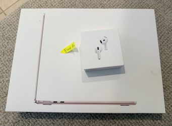 Apple MacBook Air 13-inch M5 Chip & AirPods 4 ANC Bundle （Firm price & No trade)