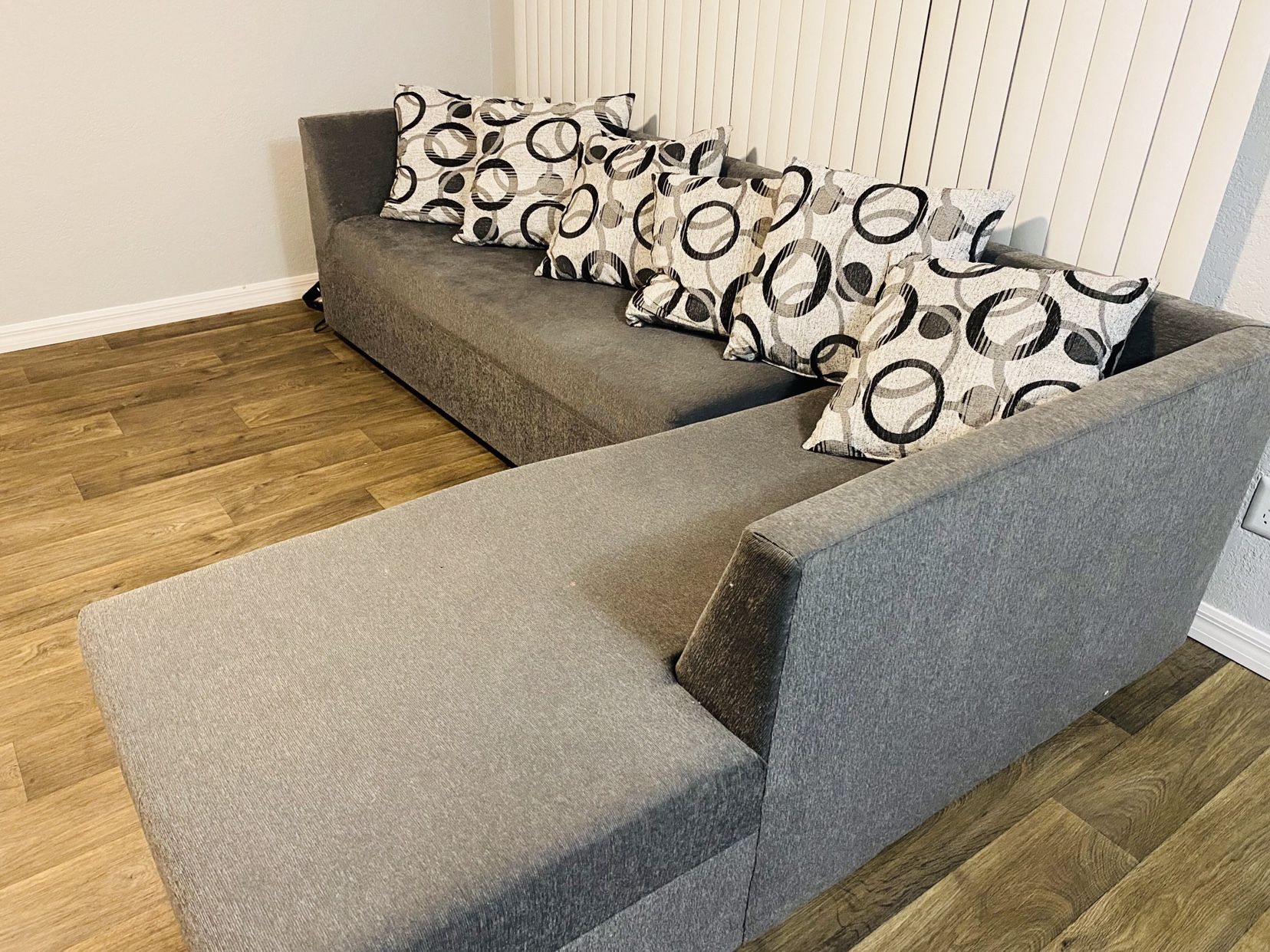 🤩very Beautiful Couch 🛋 Only $399 👌🏼