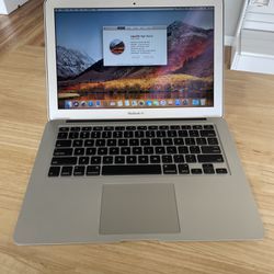 13” MacBook Air Wedge 