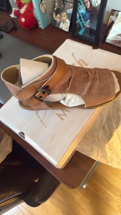 Women Size 7 Blowfish Malibu Shoes