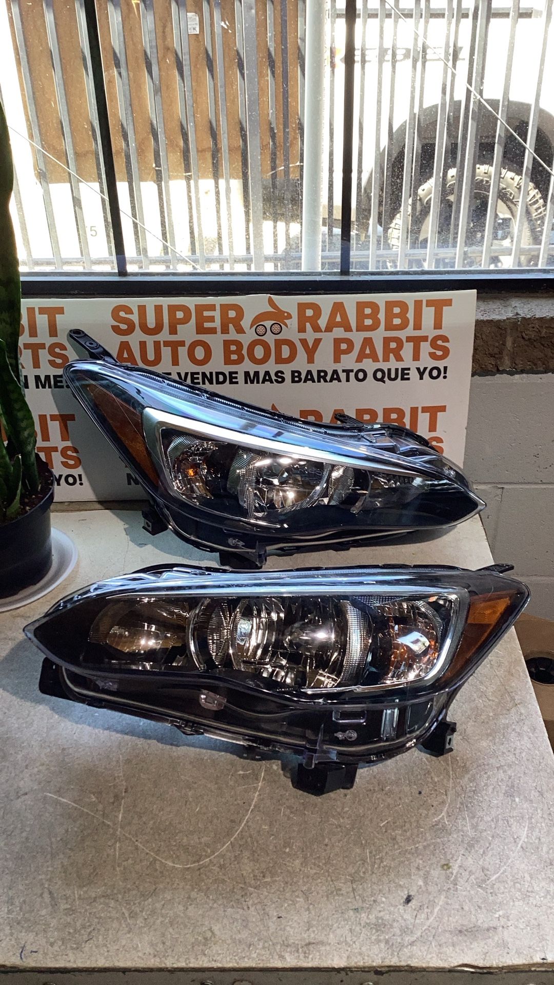 2017 Impreza Crosstrek Headlight Pair Driver Passenger Aftermarket Complete 2023