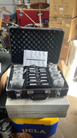 Williams Sound With Charging Station And 12 Receivers Brand New.