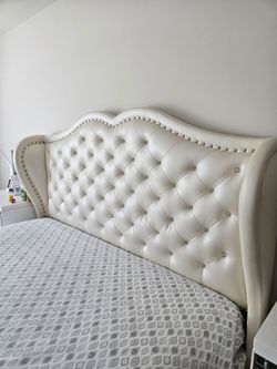 King size Bedframe with diamond headboard