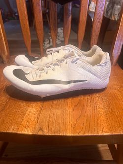 Track shoes Nike