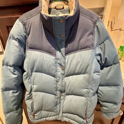 LL Bean Women’s Winter Coat Two toned Blue Large 