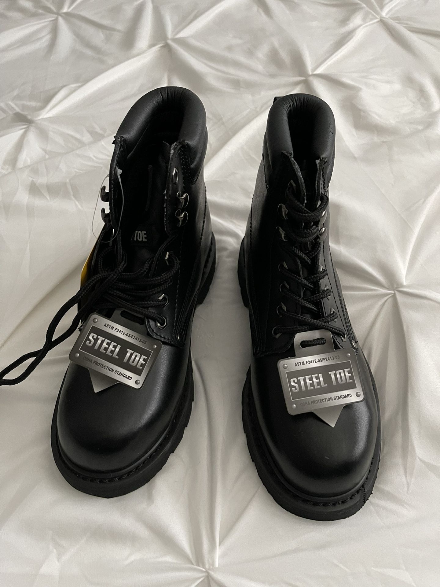 arctiv8 Steel Toe Boots