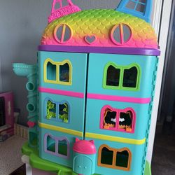 Gabbys Dollhouse 