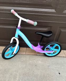 Kids Gomo Balance Bike 🏍️