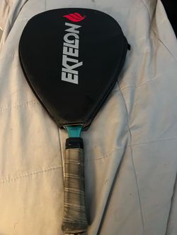 Ektelon Raquetball Racket - Graphite  Lexis