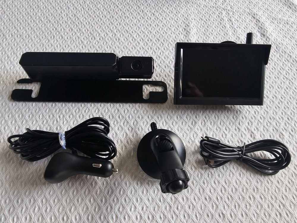 Solar Wireless Backup Camera With Display