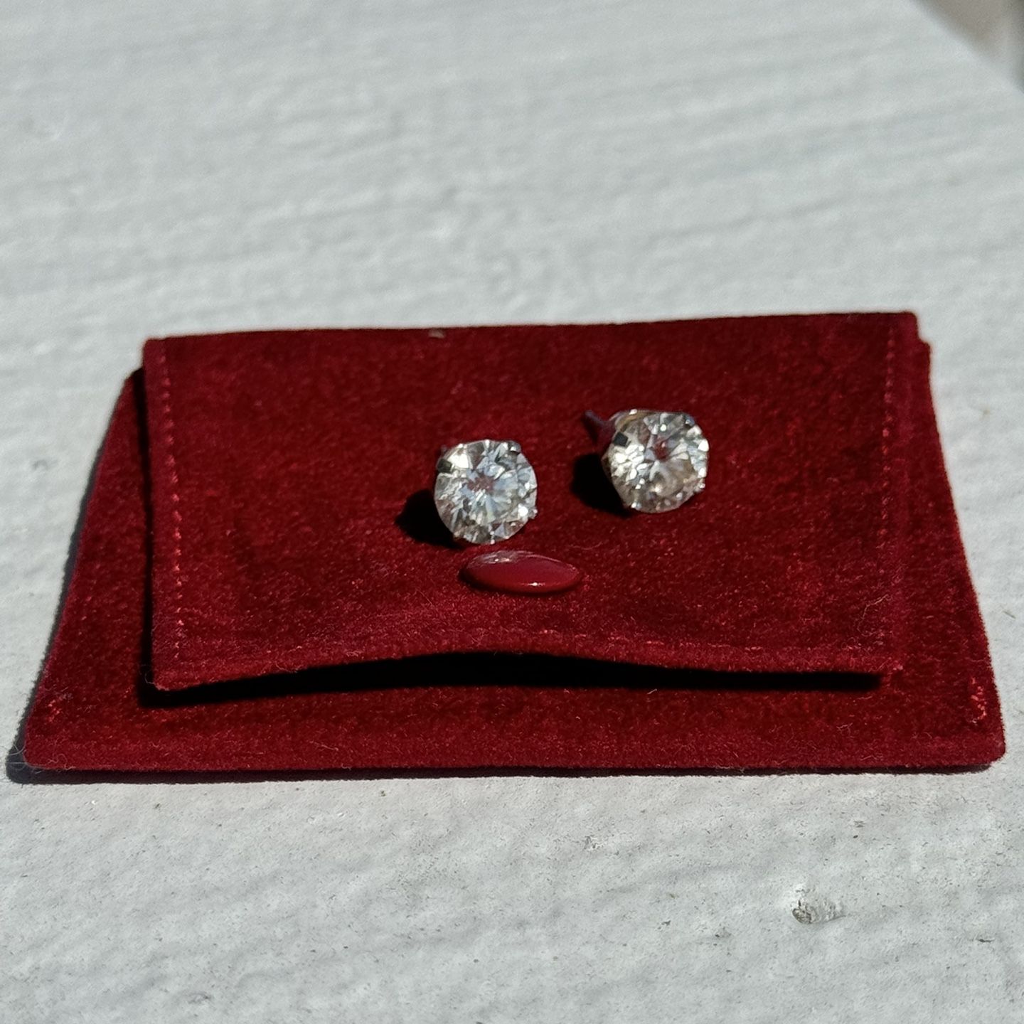 4ct Diamond Stud Earrings 