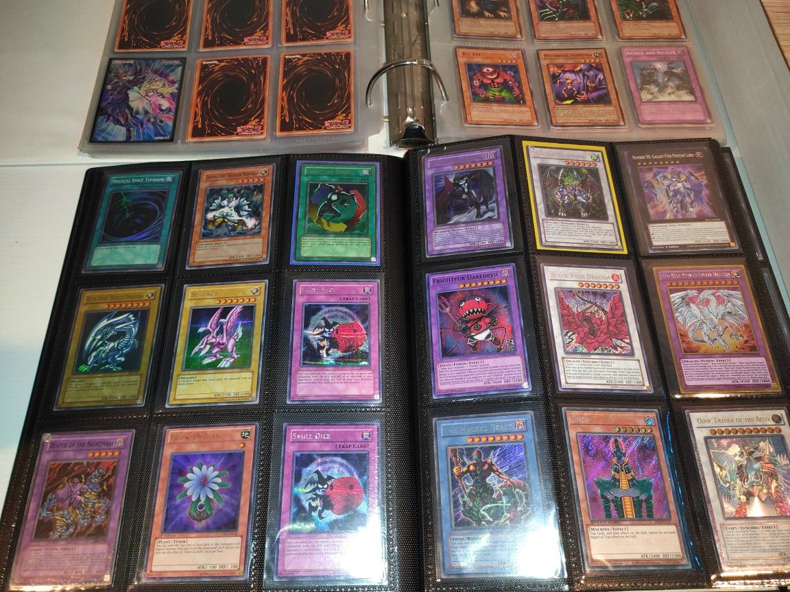 Large Yu-Gi-Oh Collection Vintage/ Modern