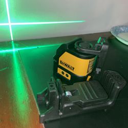 Dewalt Crossline Laser