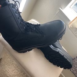 Duradock Bates Boots 11.5size For 100$ Normally Go For 190$