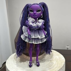 Rainbow High Shadow High Monique Verbena Doll 2023 MGA Outfit