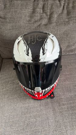 Motorcycle helmet