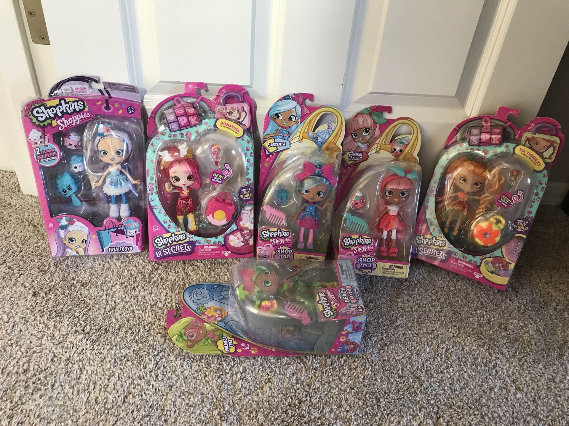 Shopkins Shoppies dolls NEW lot of 8 ( see all photos)