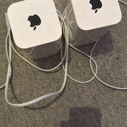 Apple Airport Extreme Base Station