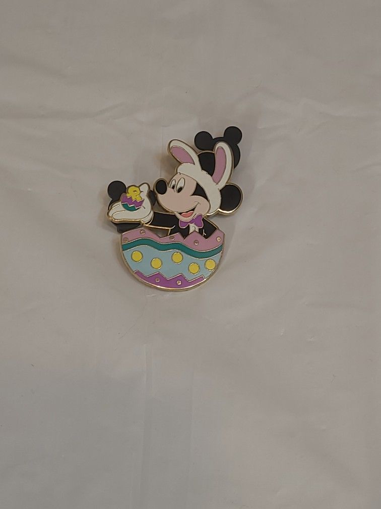 Disney Collectable Pin Easter Egg Mickey Mouse Official #86655
