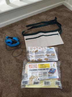 $0 FREE New Home Depot Kids Workshops Kits & Headphones
