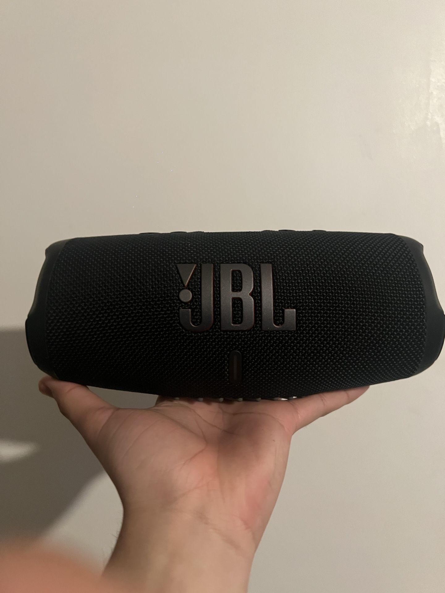 JBL charge 5