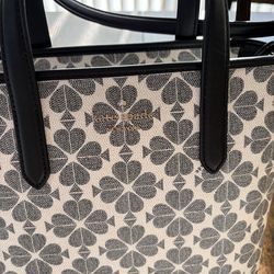 Kate spade crossbody purse with tag