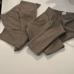 Zara Girls tights Size 10 Good for twins in a very good condition no stains no marks