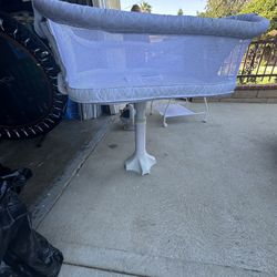 Twin Bassinet 