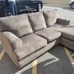 Sectional 