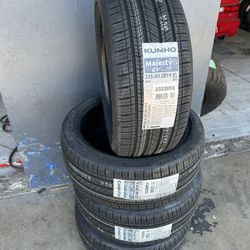 235/40/19 New Set Of Kumho EV Tires Installed