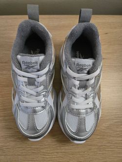 Girl's Toddler Reebok Charge Running Shoes Size 10(Toddler/Kids)